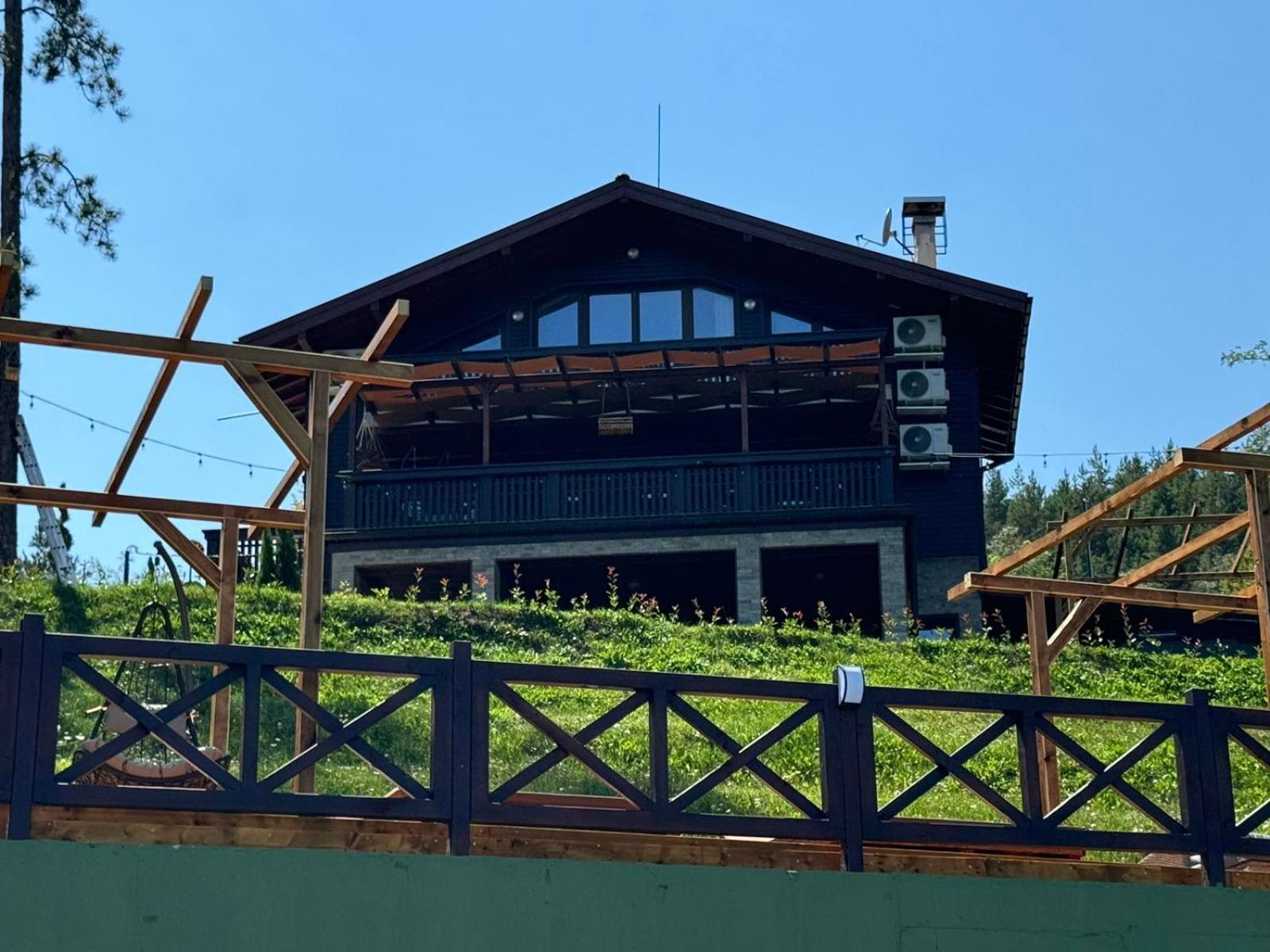 Villa Iskar Lake Residence By Bookvillabg Shtarkelovo Gnezdo Zewnętrze zdjęcie