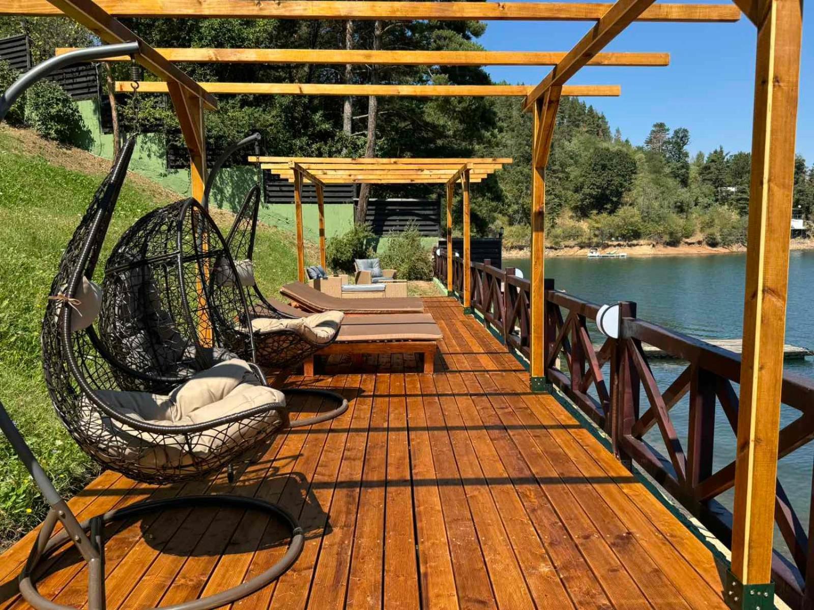 Villa Iskar Lake Residence By Bookvillabg Shtarkelovo Gnezdo Zewnętrze zdjęcie
