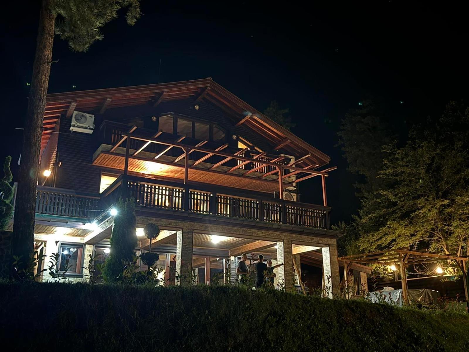 Villa Iskar Lake Residence By Bookvillabg Shtarkelovo Gnezdo Zewnętrze zdjęcie