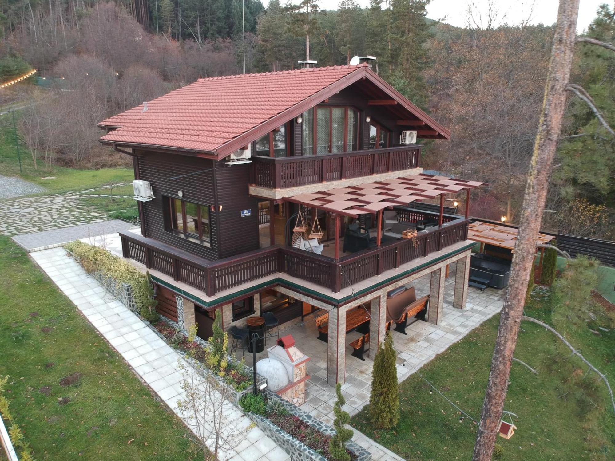 Villa Iskar Lake Residence By Bookvillabg Shtarkelovo Gnezdo Zewnętrze zdjęcie