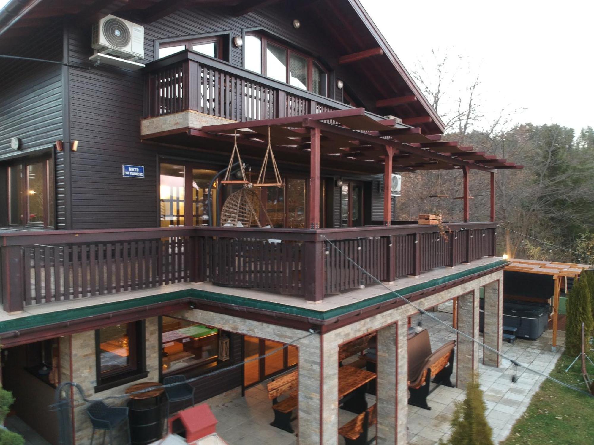 Villa Iskar Lake Residence By Bookvillabg Shtarkelovo Gnezdo Zewnętrze zdjęcie